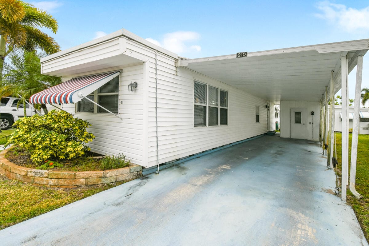4300 SE Saint Lucie Boulevard 210, Stuart, FL 34997 photo 5