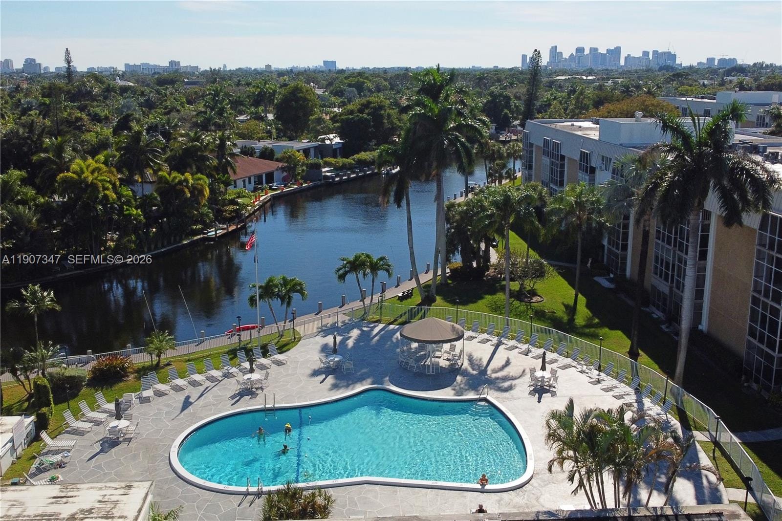 3040 NE 16th Avenue 216, Oakland Park, FL 33334