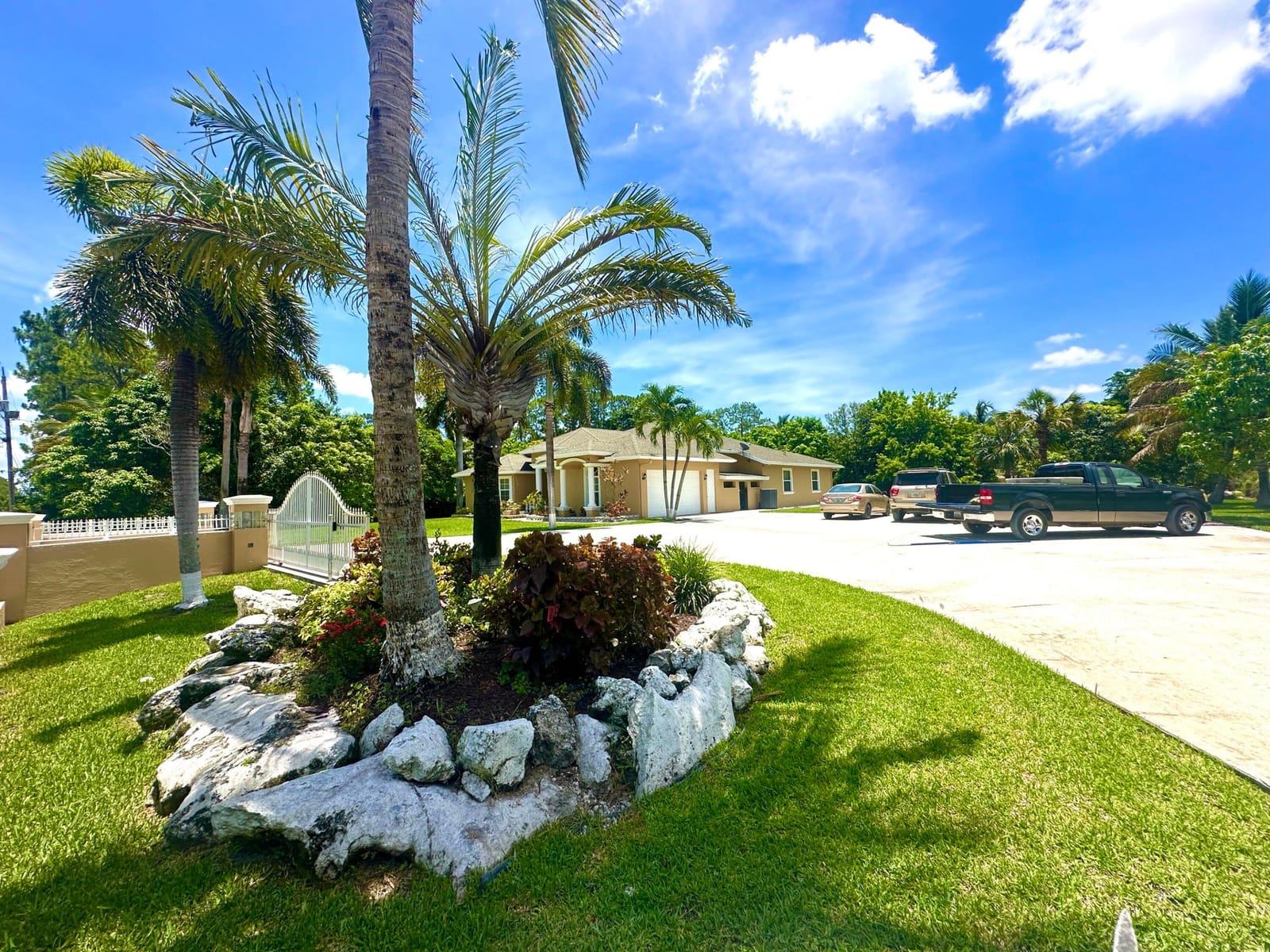 17146 81st Lane N, Loxahatchee, FL 33470