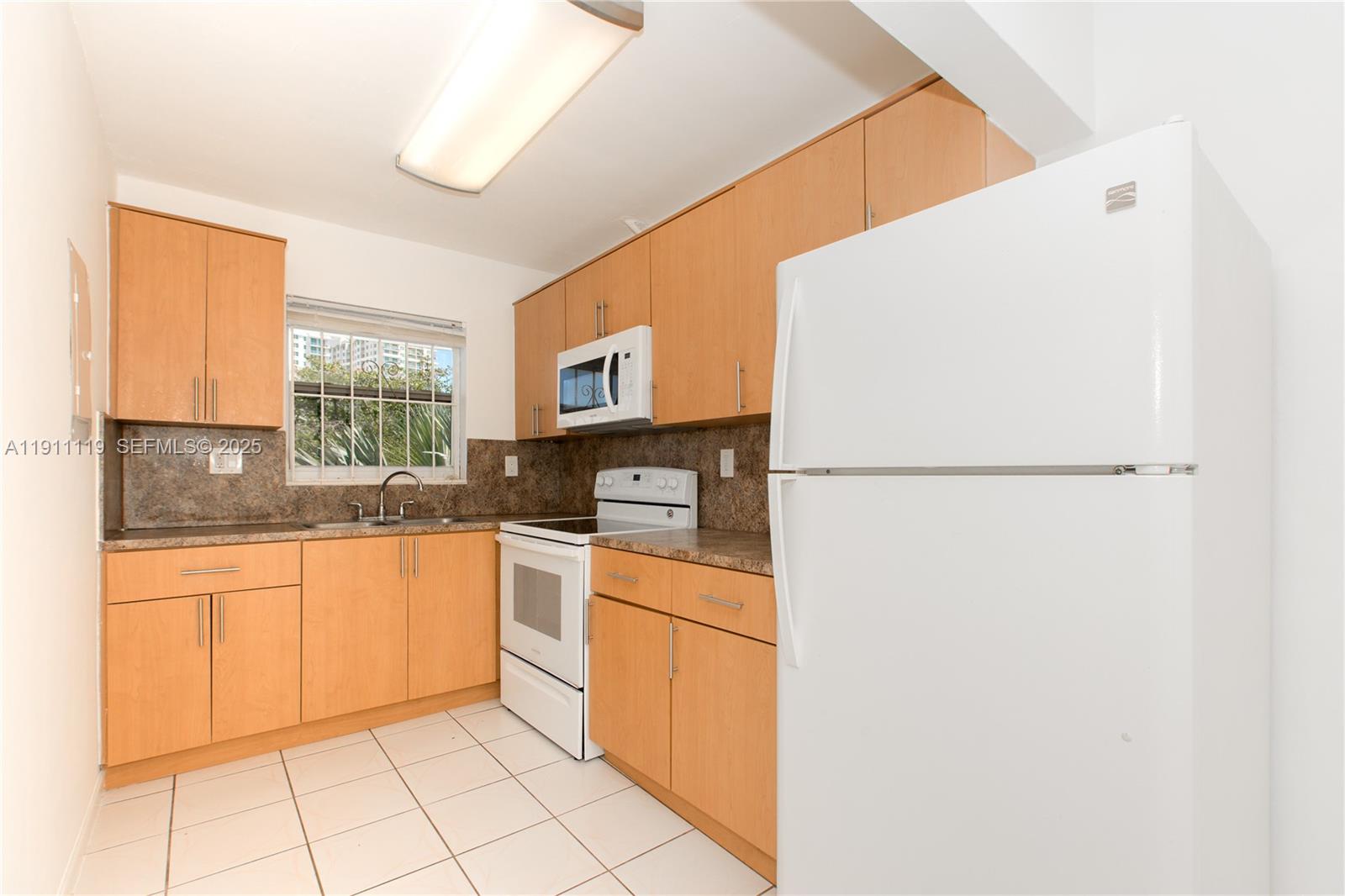 1060 NE 78th St Road 10, Miami, FL 33138, Miami