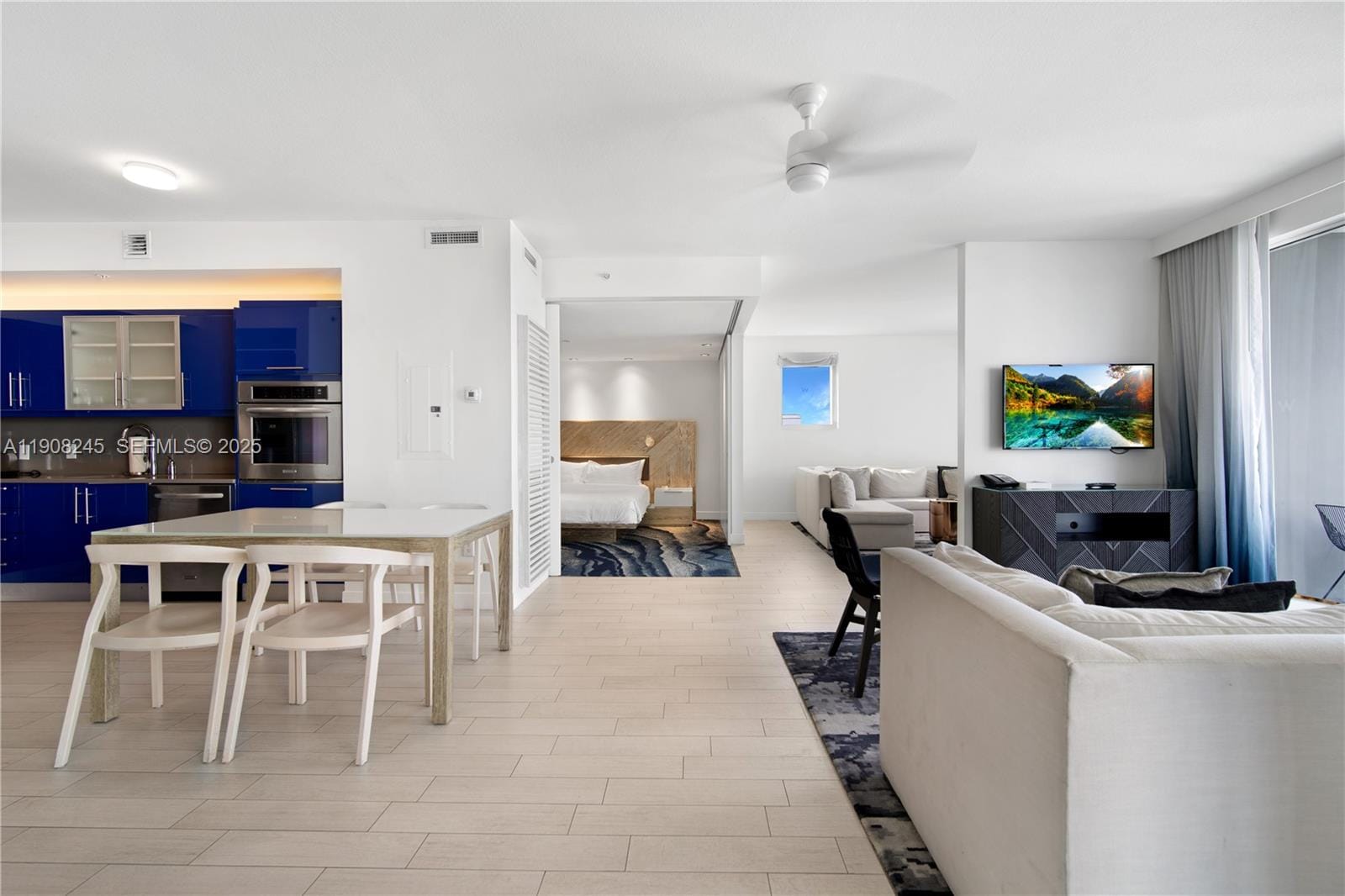 3101 Bayshore Drive 1102 — photo 2