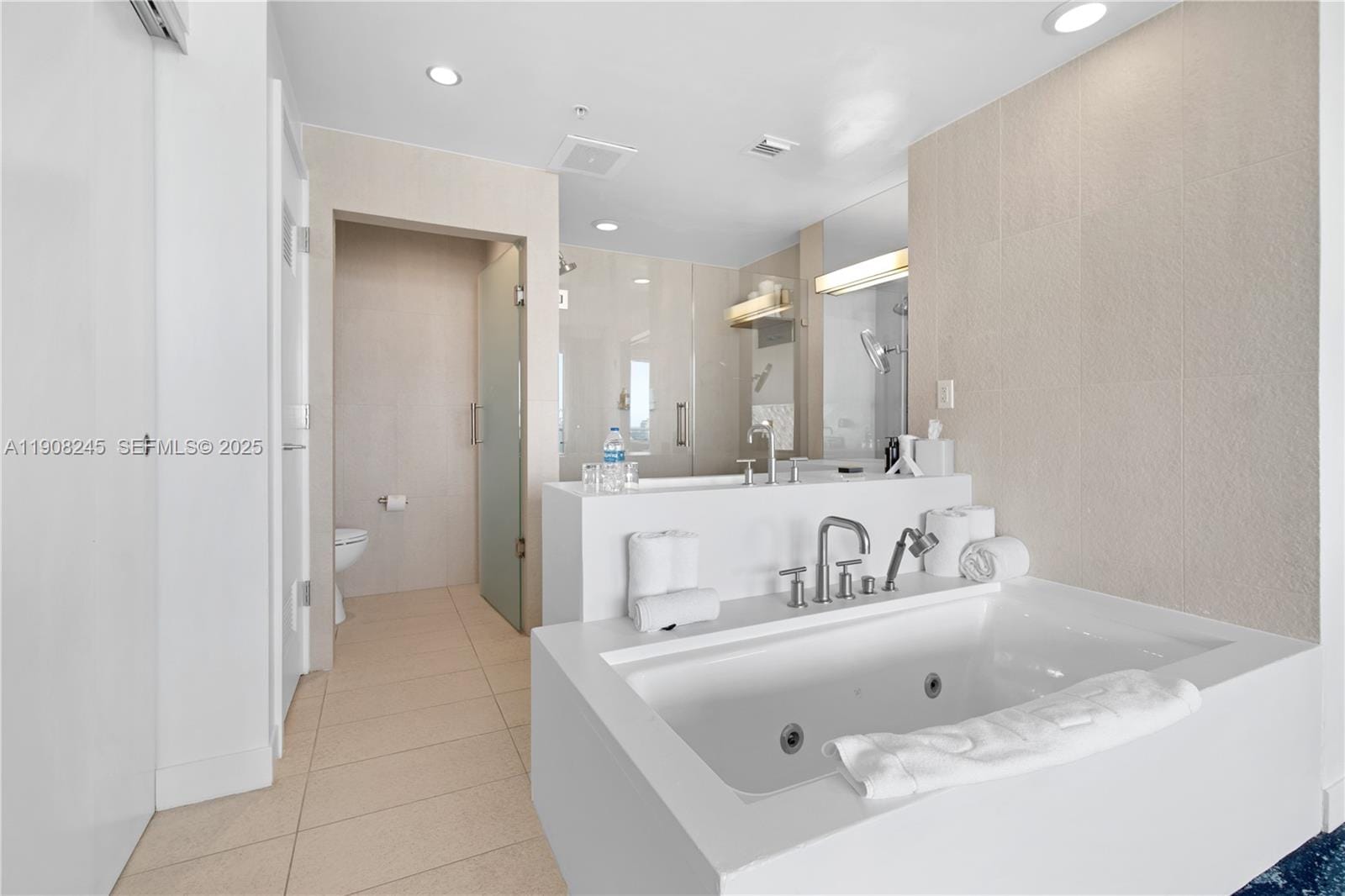 3101 Bayshore Drive 1102, Fort Lauderdale, FL 33304 photo 15
