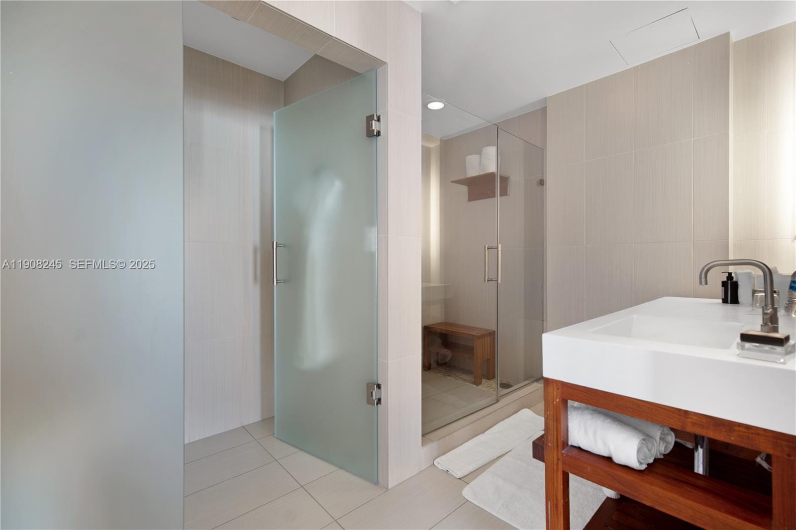 3101 Bayshore Drive 1102 — photo 8