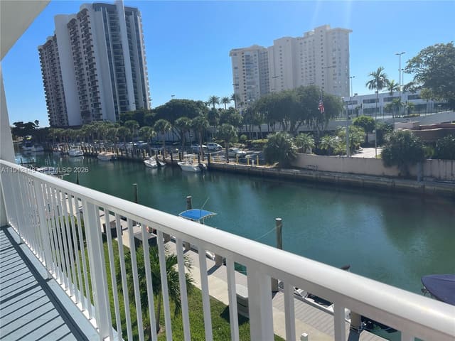 1650 NE 115th Street 311, Cricket Clubhouse, Miami, FL