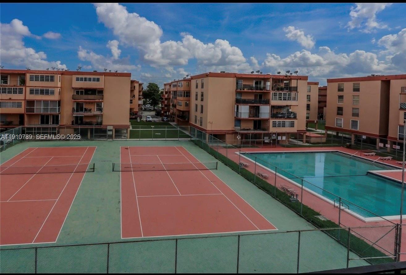 1890 W 56th Street 1423, Hialeah, FL 33012 photo 21