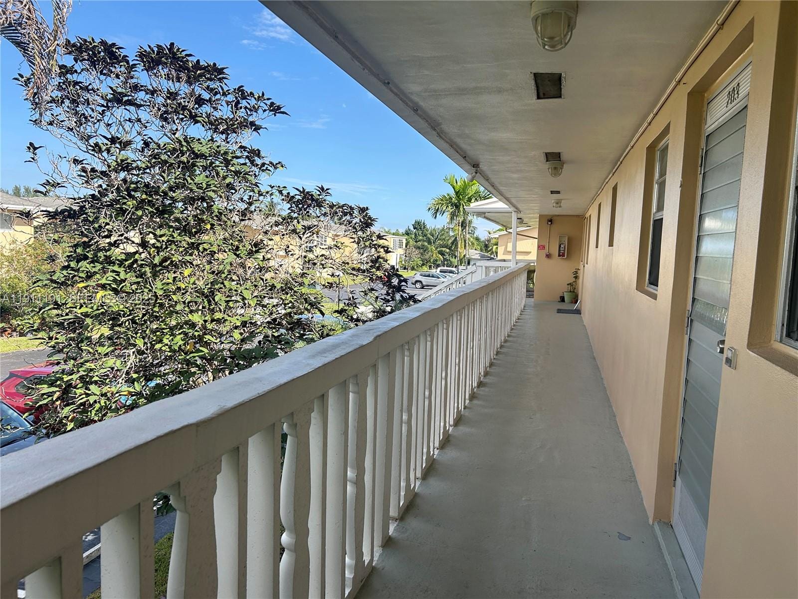 2112 NE 1st Way 203 — photo 2