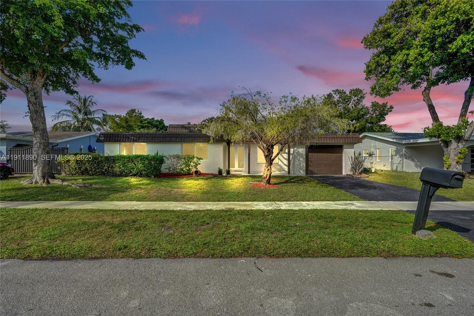 8109 NW 71st Avenue, Tamarac, FL 33321 photo 11