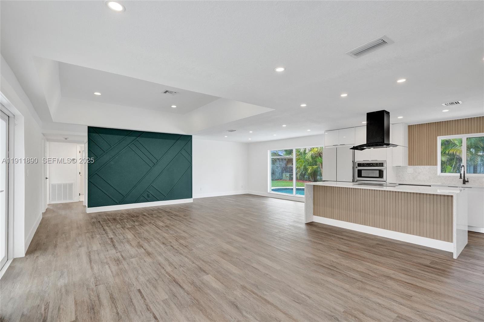 8109 NW 71st Avenue, Tamarac, FL 33321 photo 5