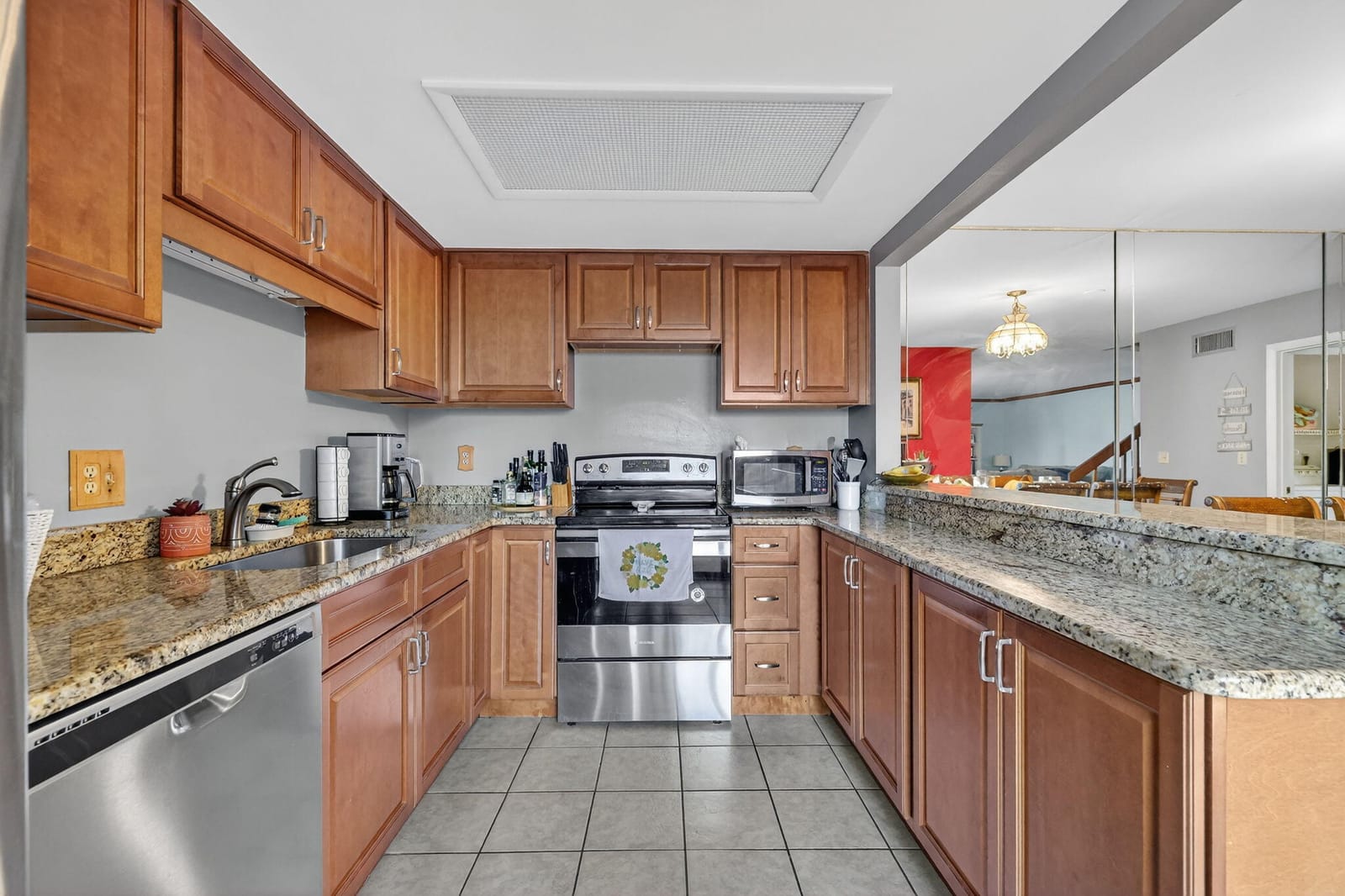 3860 Jefferson Street — photo 2
