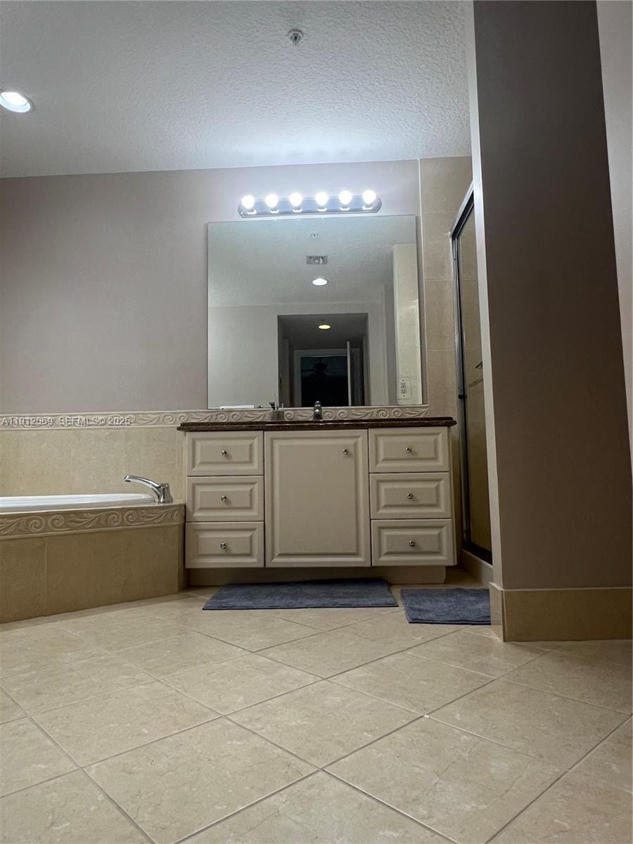 37 E Harbour Isle E Drive 206, Fort Pierce, FL 34949 photo 18