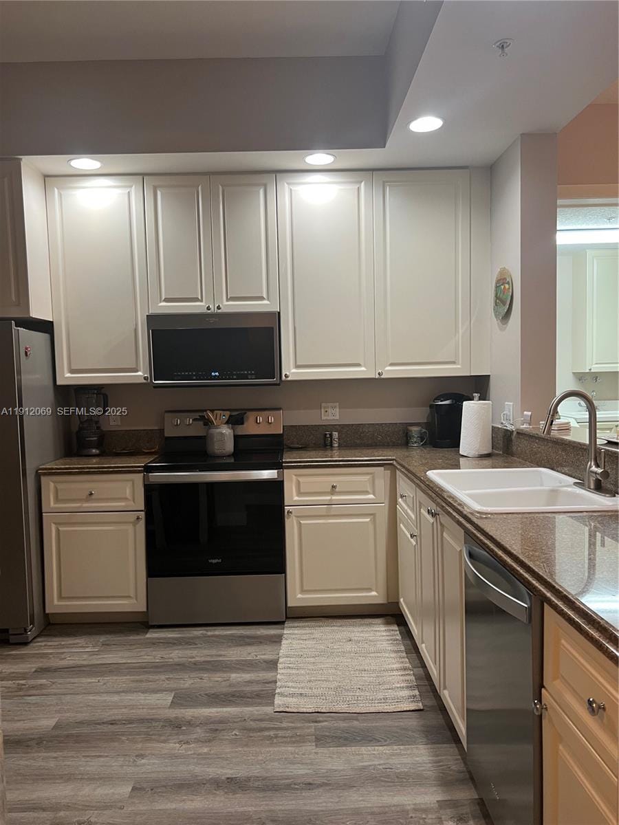 37 E Harbour Isle E Drive 206, Fort Pierce, FL 34949 photo 3