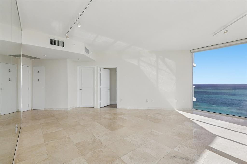 7330 Ocean Terrace LPH-C — photo 6