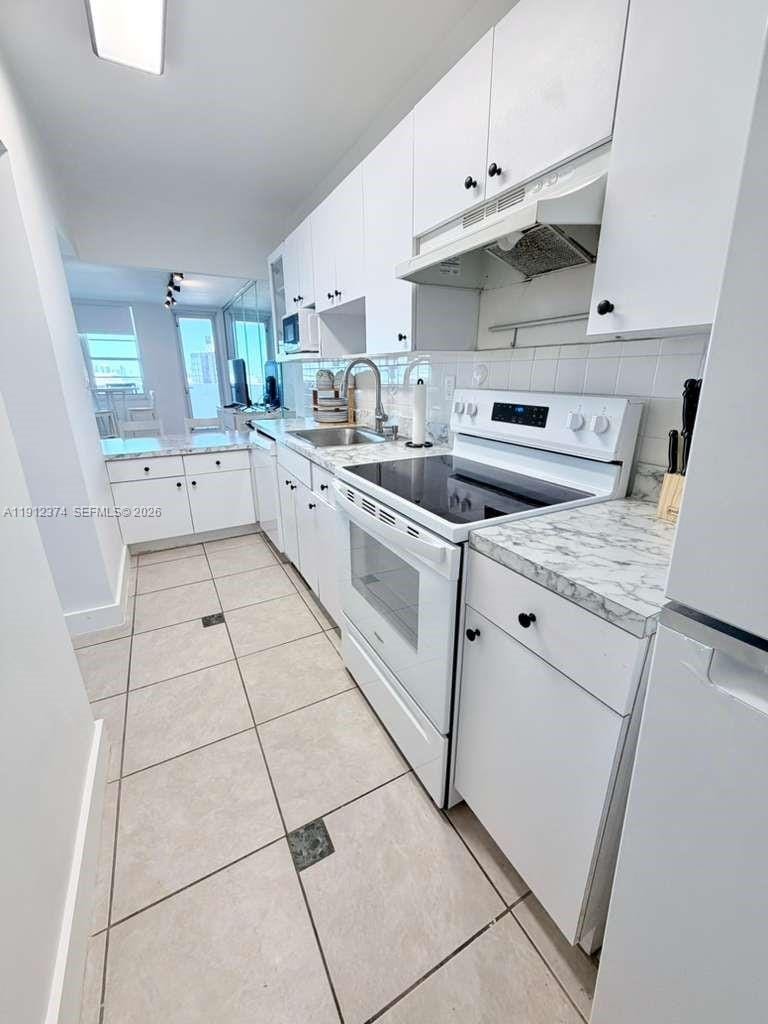 100 Lincoln Road 1220 — photo 6
