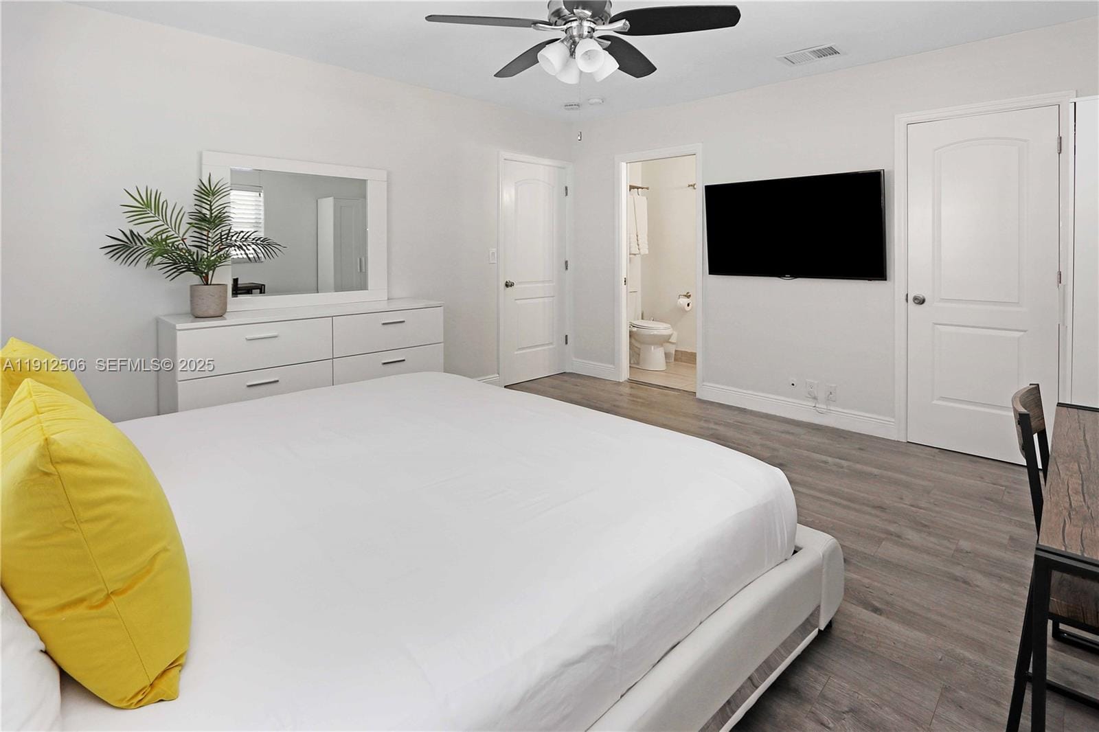 1535 Hollywood Boulevard, Hollywood, FL 33020 photo 23