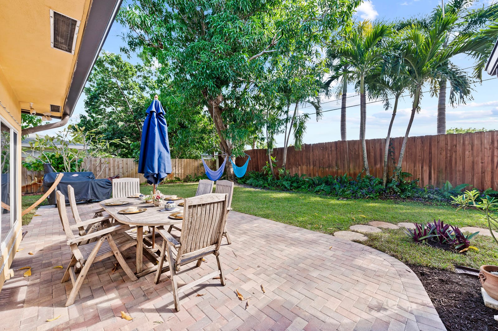 225 Cornell Drive, Lake Worth Beach, FL 33460 photo 17
