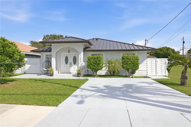 21695 SW 120th Avenue, sold in Symmes Sharman, Miami, FL