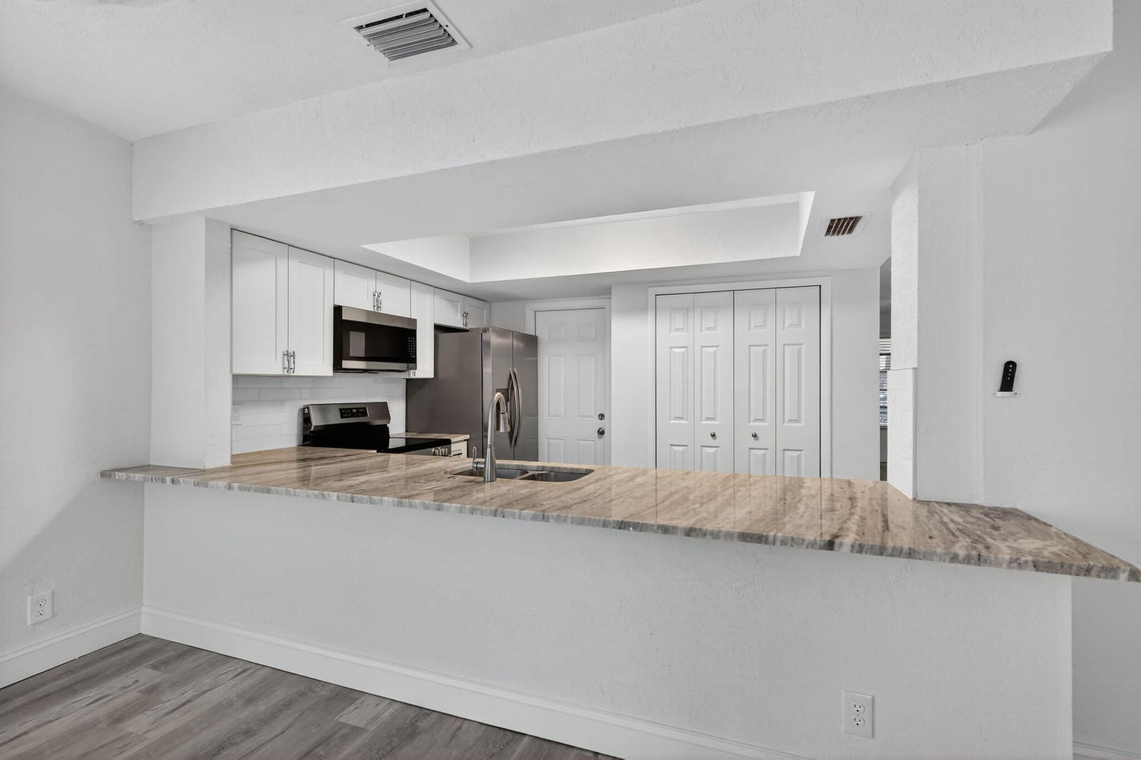 760 SW 64th Way, Pembroke Pines, FL 33023 photo 15