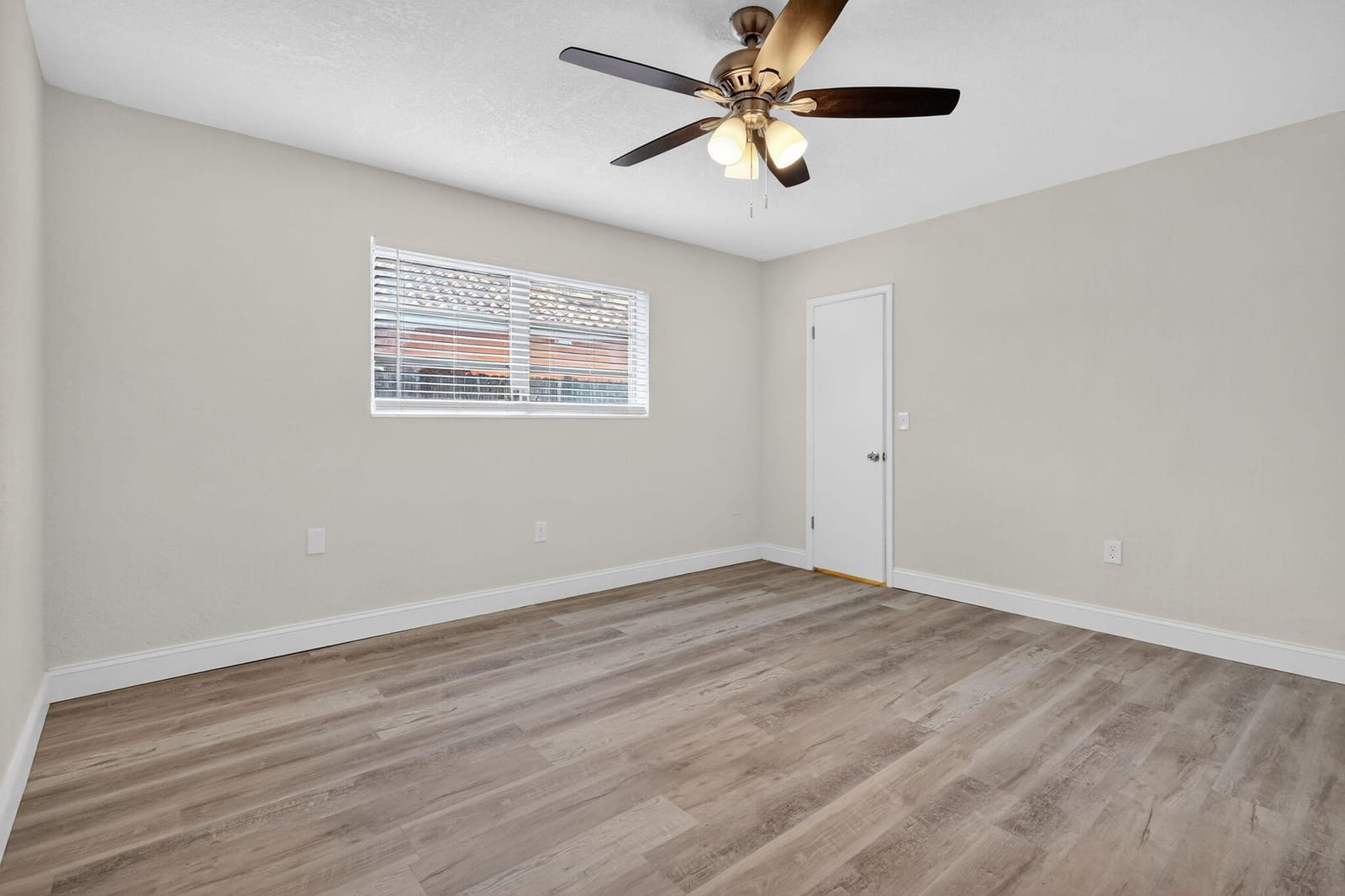760 SW 64th Way, Pembroke Pines, FL 33023 photo 16