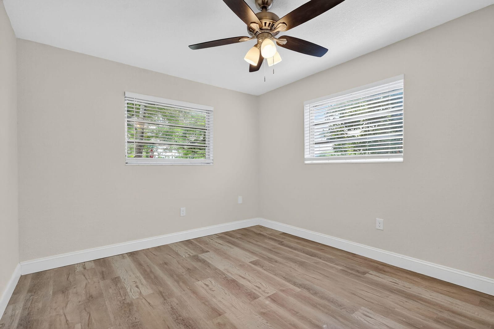 760 SW 64th Way, Pembroke Pines, FL 33023 photo 21