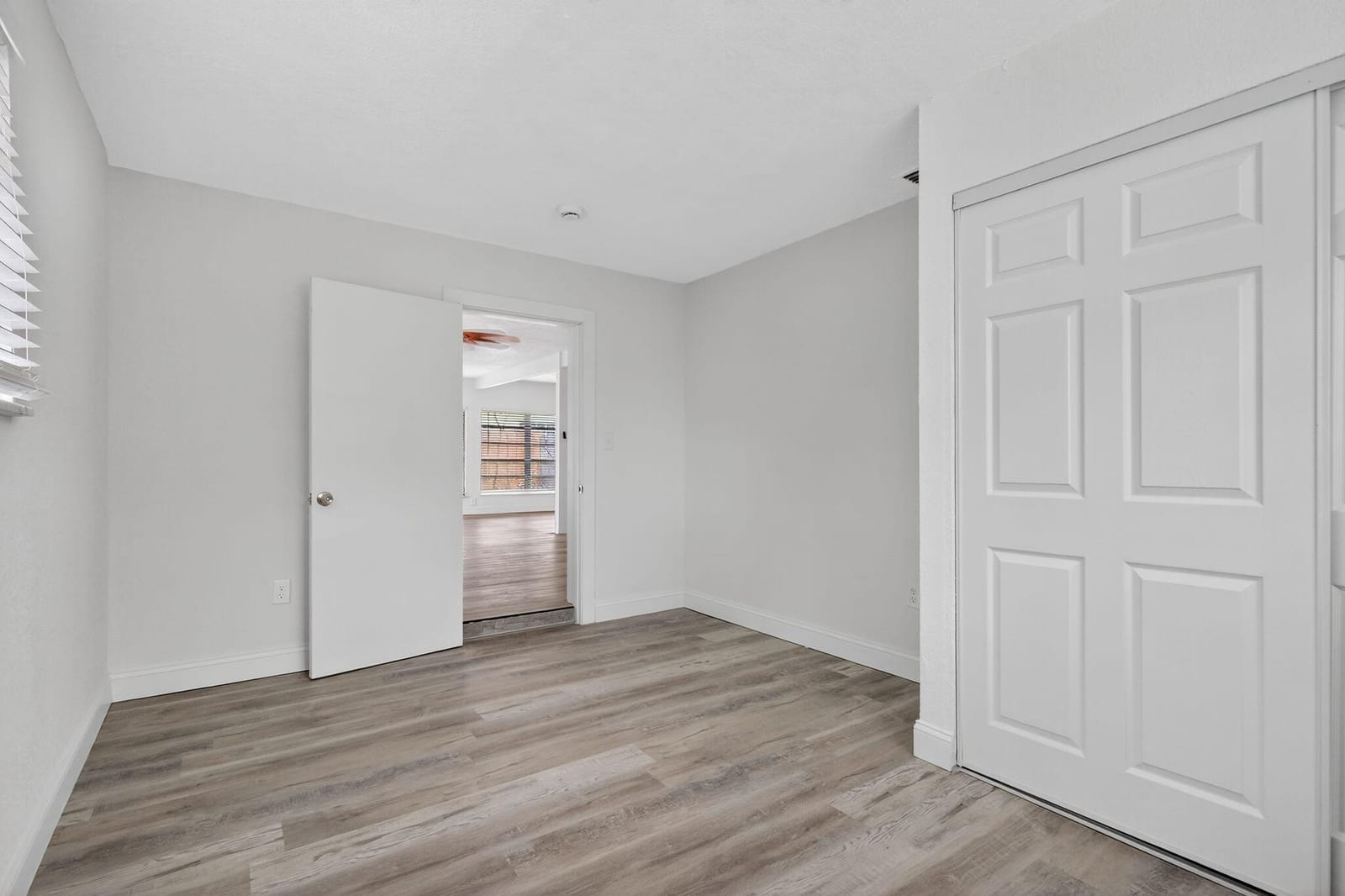 760 SW 64th Way, Pembroke Pines, FL 33023 photo 25