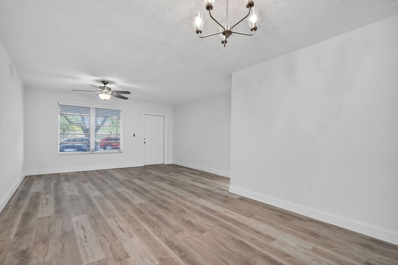 760 SW 64th Way, Pembroke Pines, FL 33023 photo 9