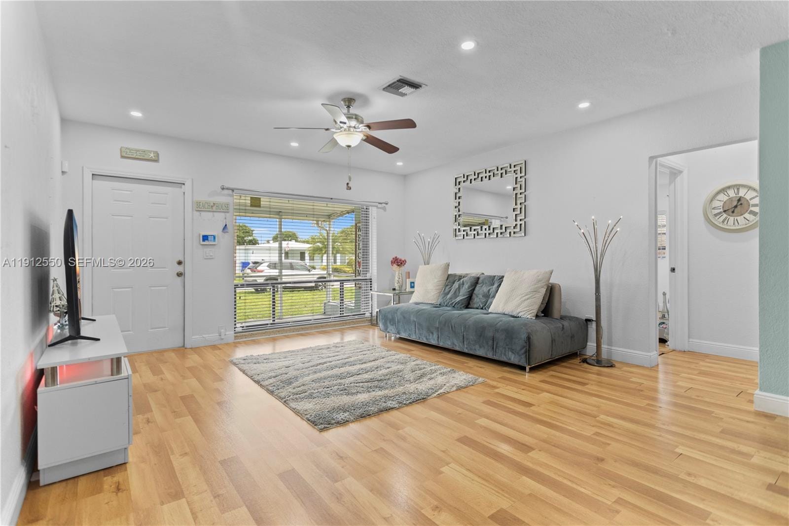 7440 Fillmore Street — photo 11