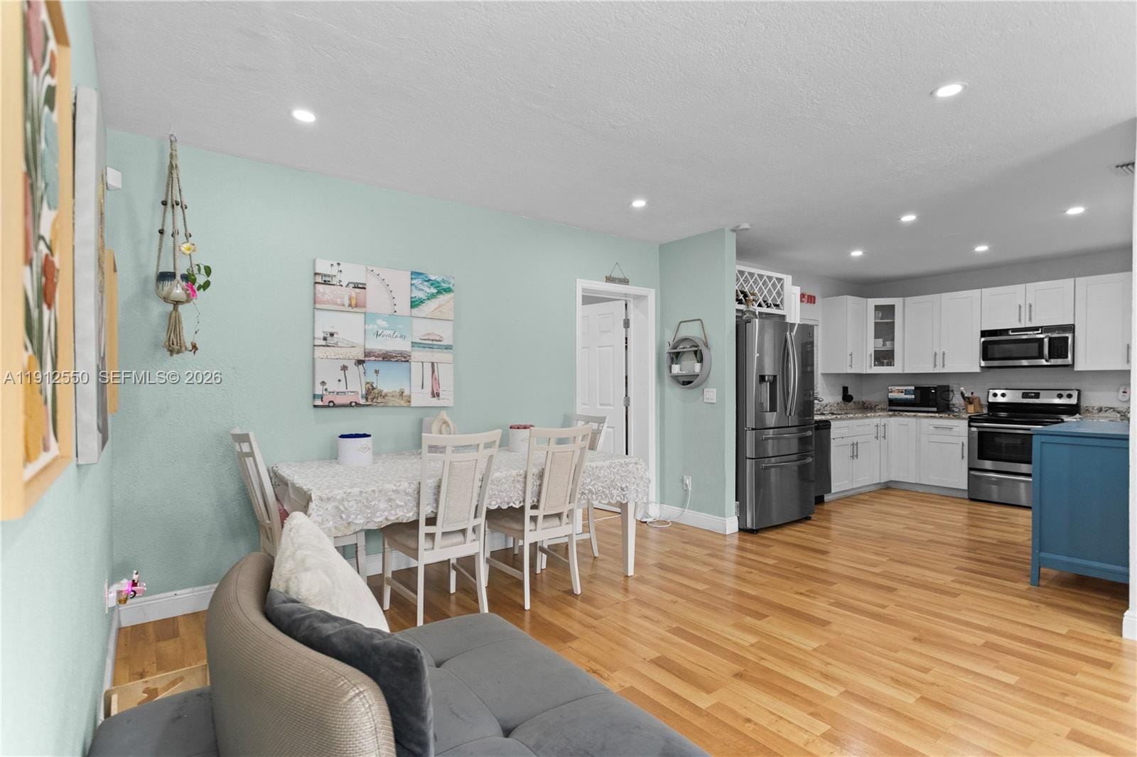 7440 Fillmore Street — photo 12