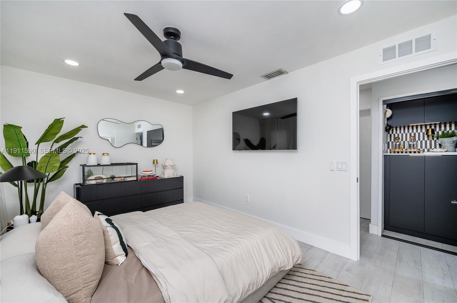 9673 NW 16th Court, Pembroke Pines, FL 33024 photo 13