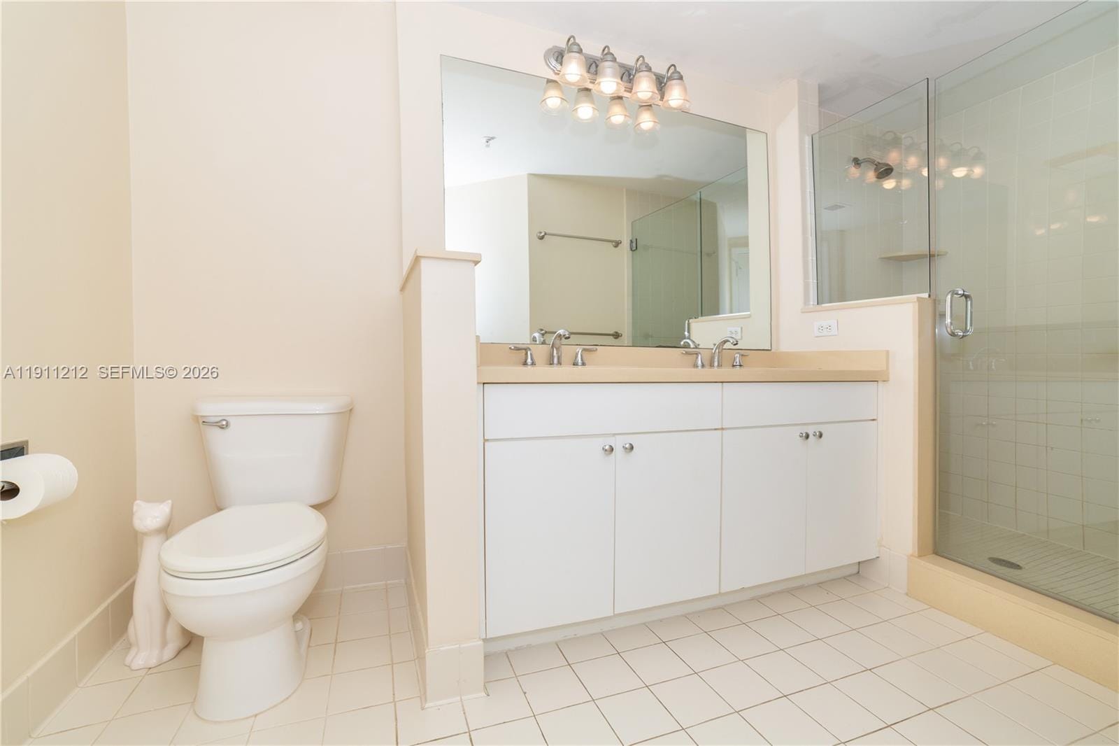 17150 N Bay Road 2207, Sunny Isles Beach, FL 33160 photo 25