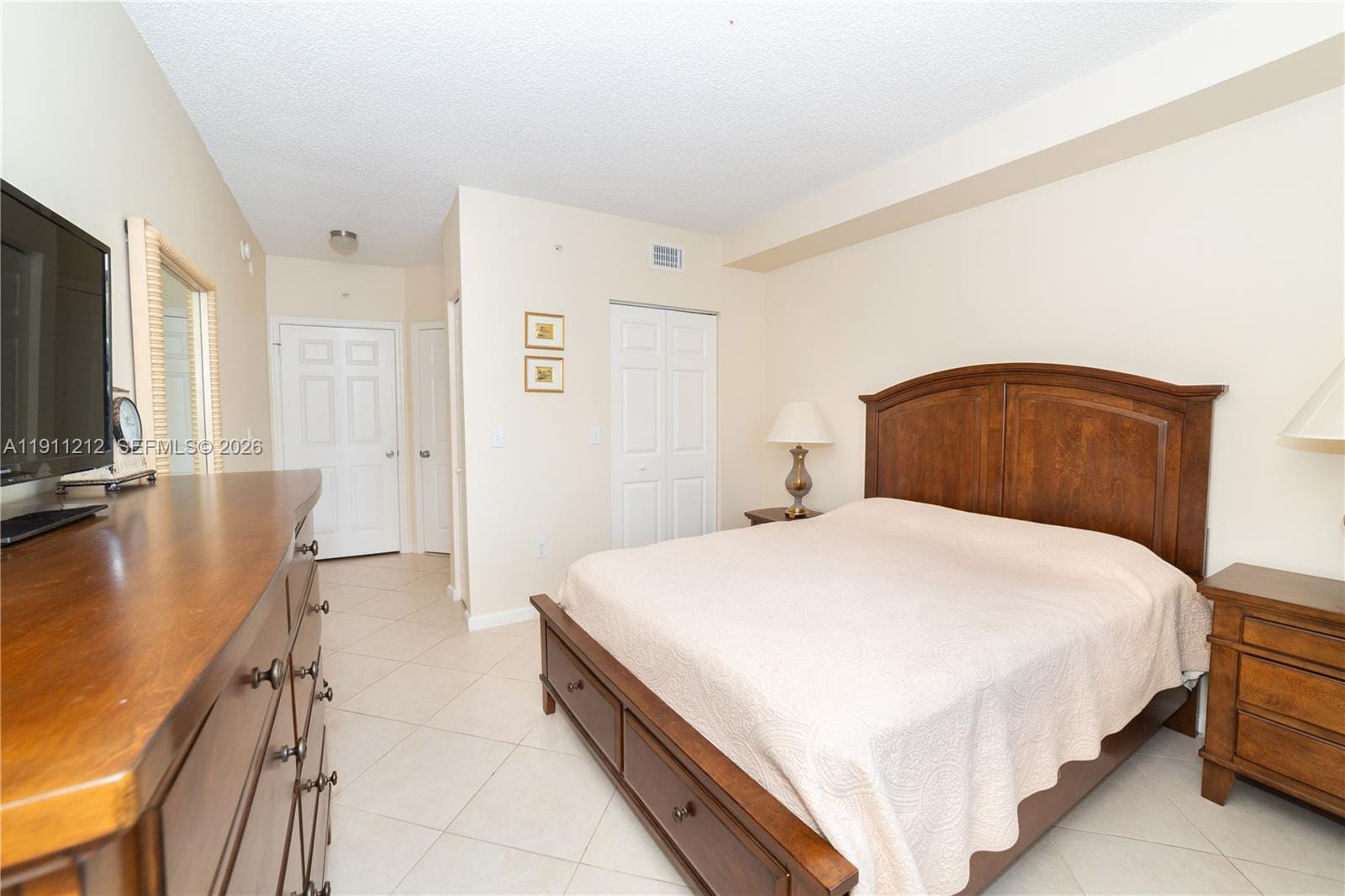 17150 N Bay Road 2207, Sunny Isles Beach, FL 33160 photo 30