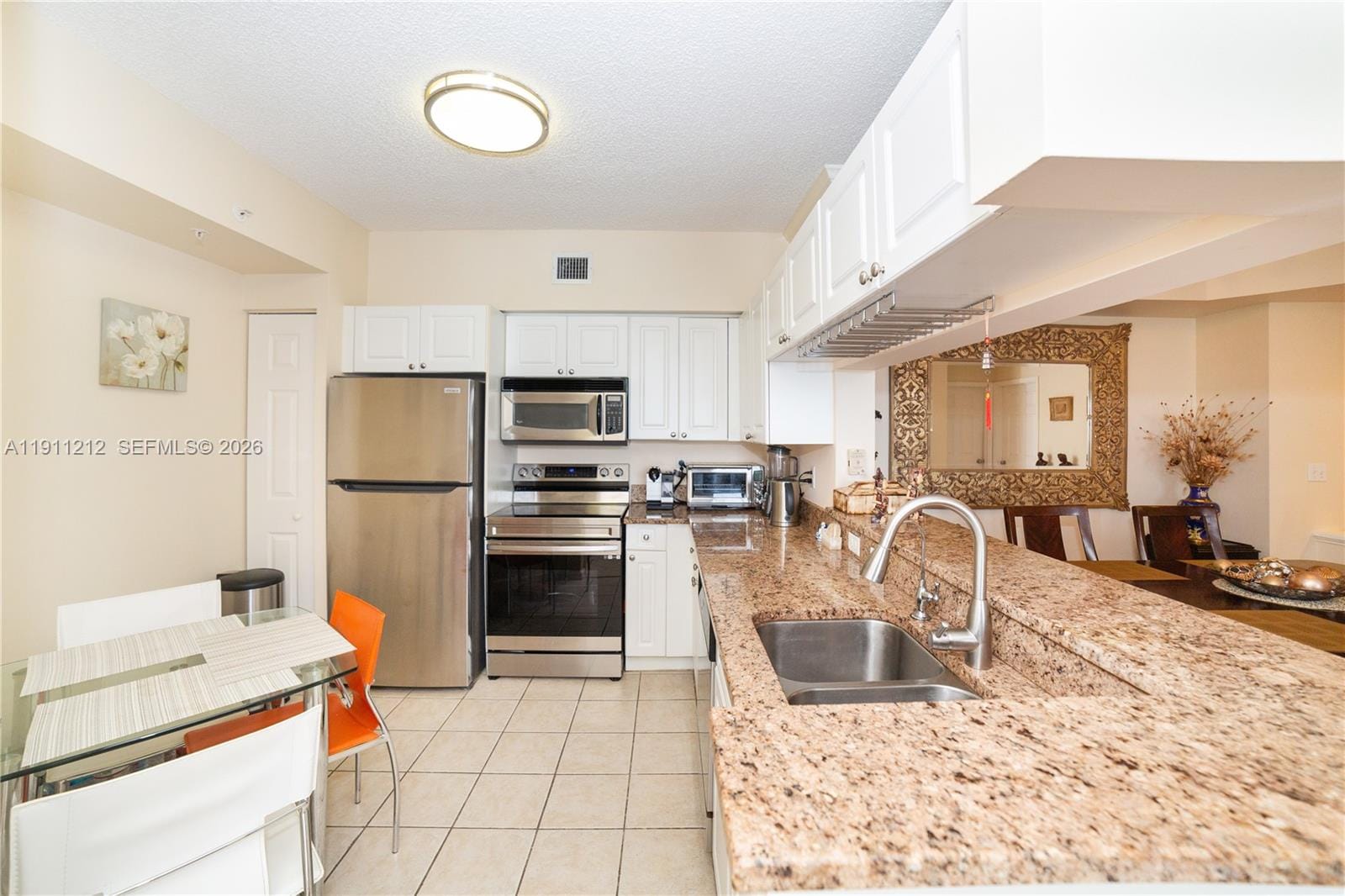 17150 N Bay Road 2207 — photo 8