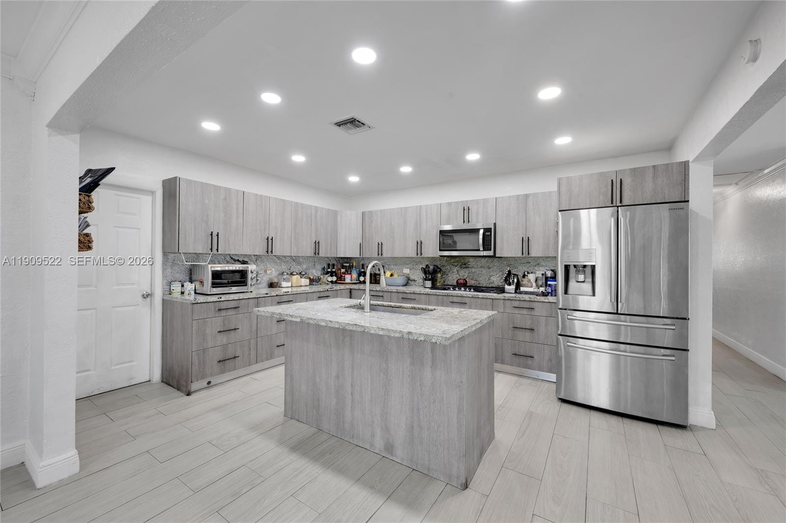 6221 SW 26th Street, Miramar, FL 33023 photo 3