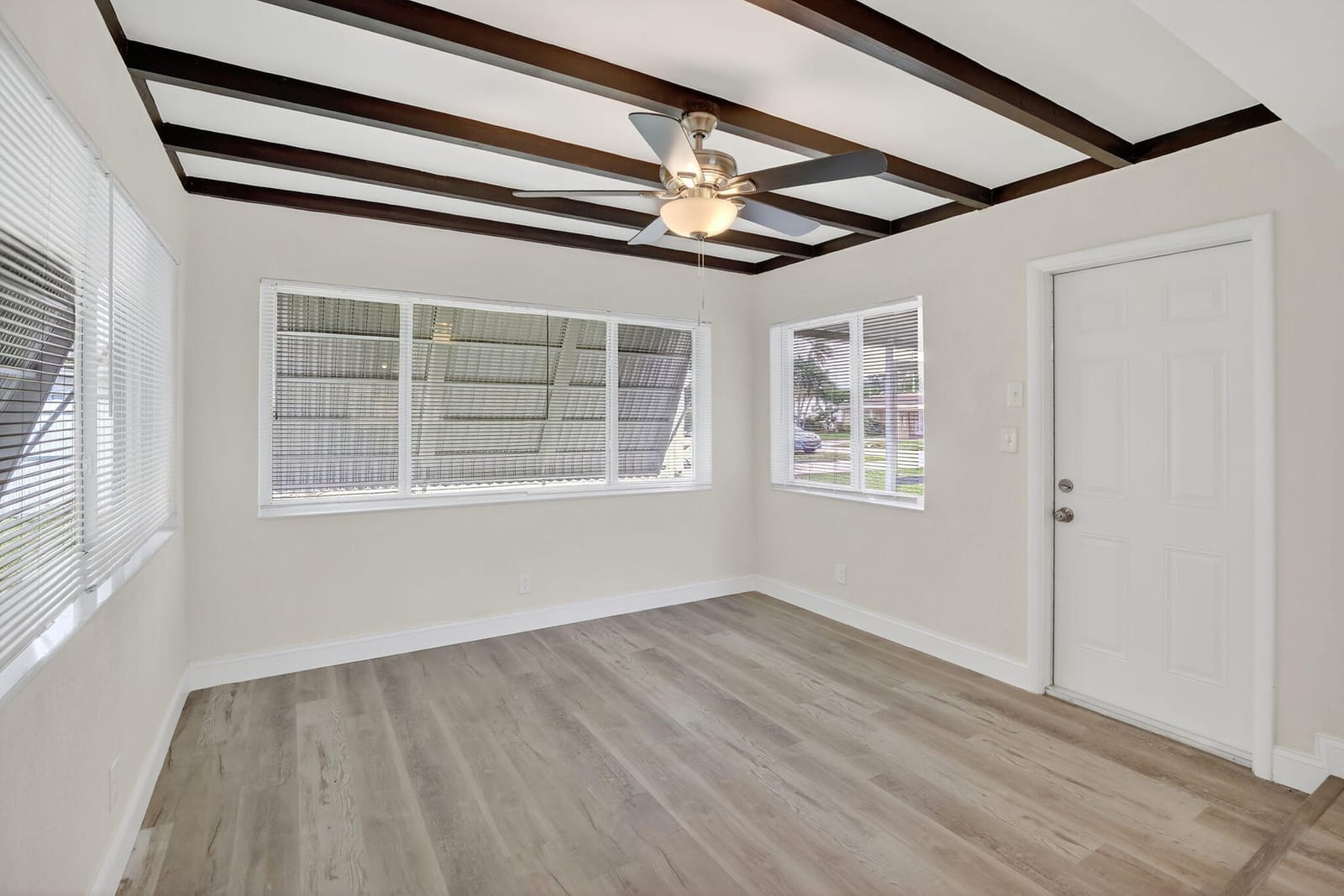 1425 S 24th Court, Hollywood, FL 33020 photo 12