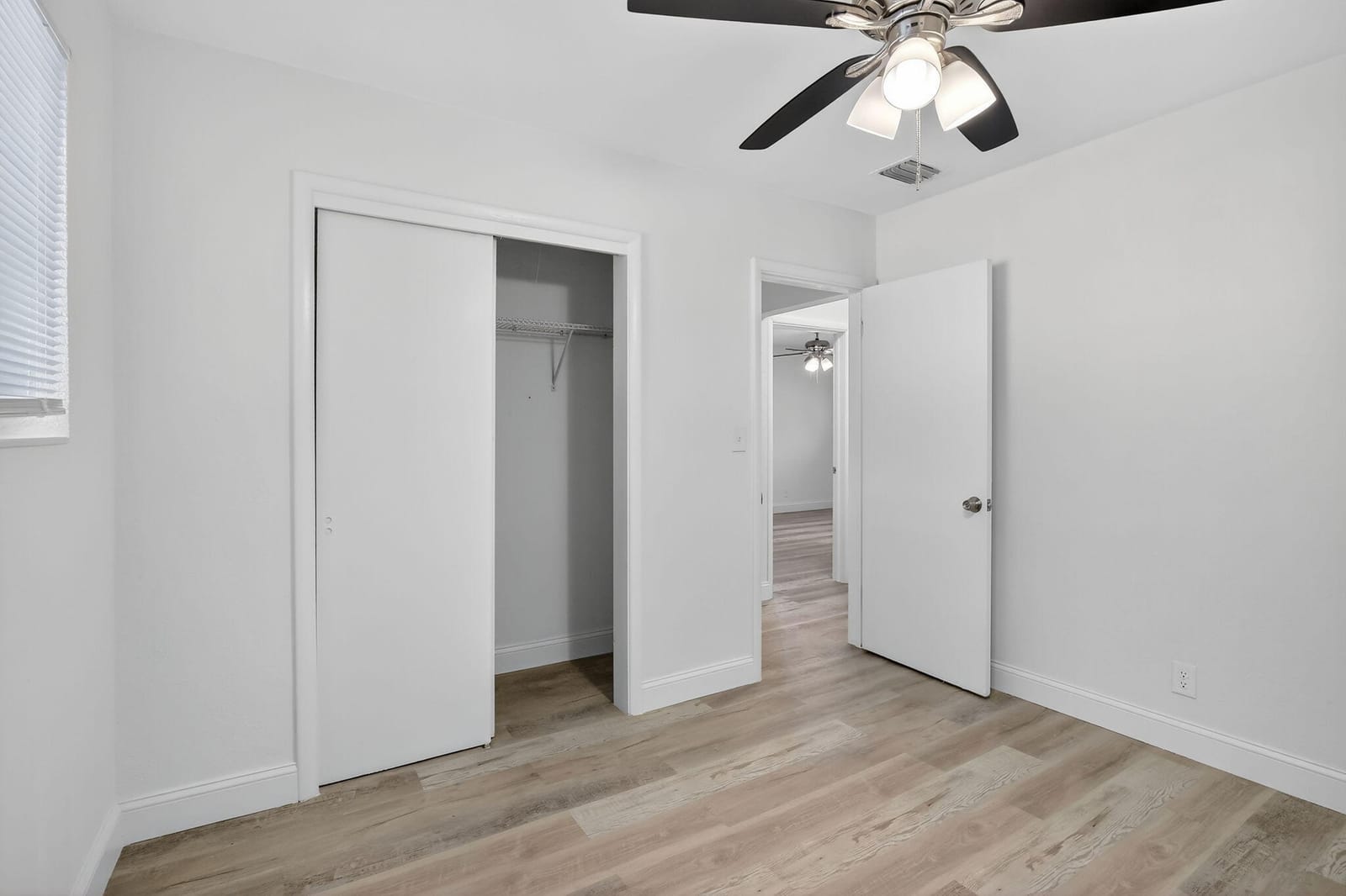 1425 S 24th Court, Hollywood, FL 33020 photo 26