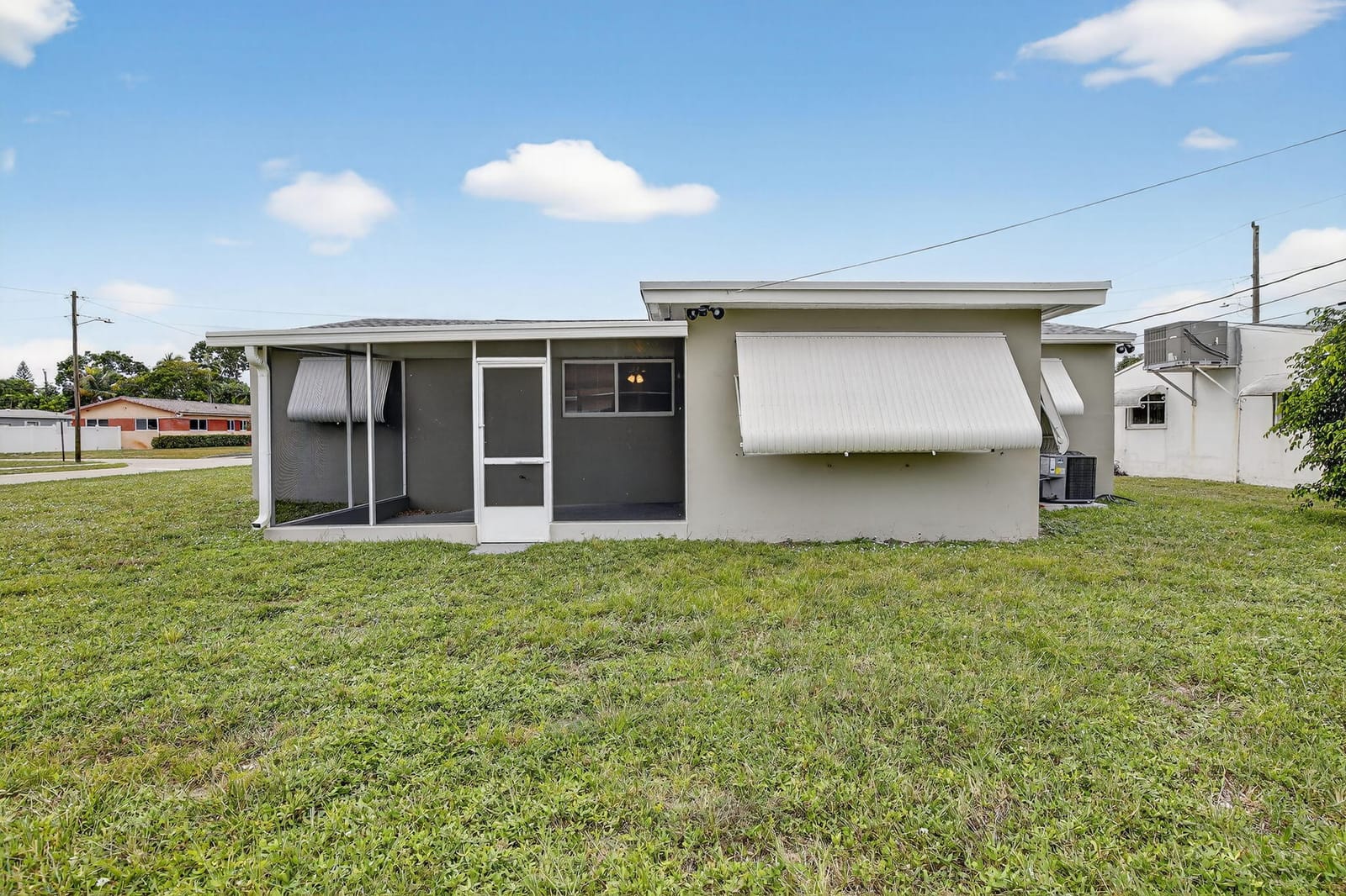 1425 S 24th Court, Hollywood, FL 33020 photo 28