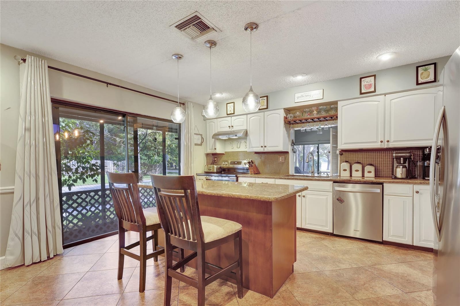 12100 Landing Way — photo 12