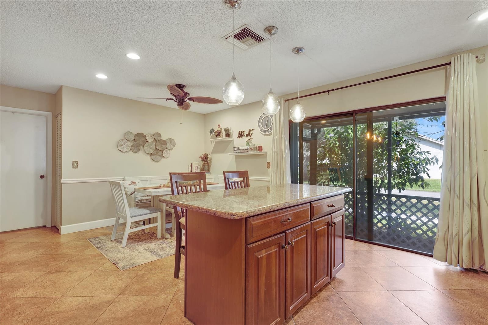 12100 Landing Way, Hollywood, FL 33026 photo 14