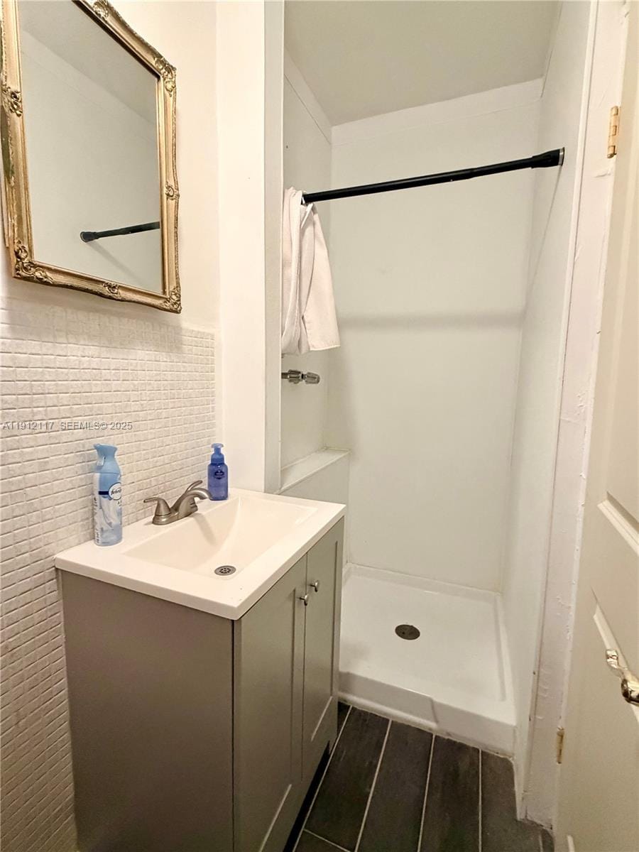 445 SW 24th Road, Miami, FL 33129 photo 23
