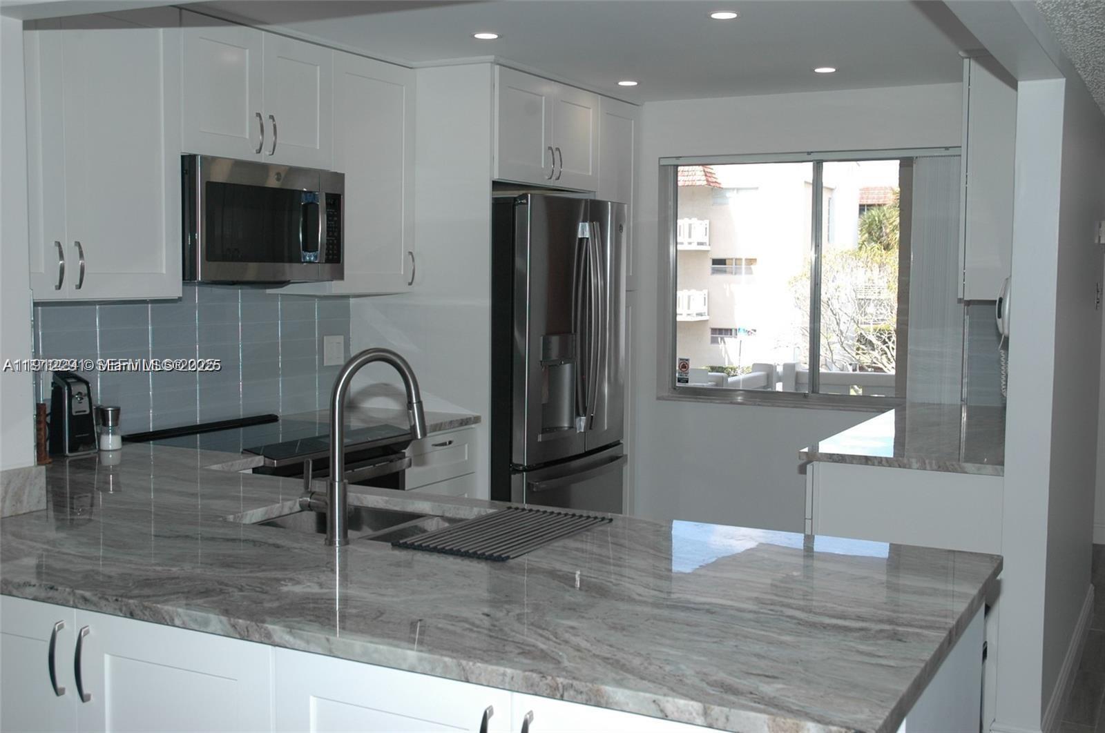 3571 Inverrary Drive 201, Lauderhill, FL 33319, Lauderhill
