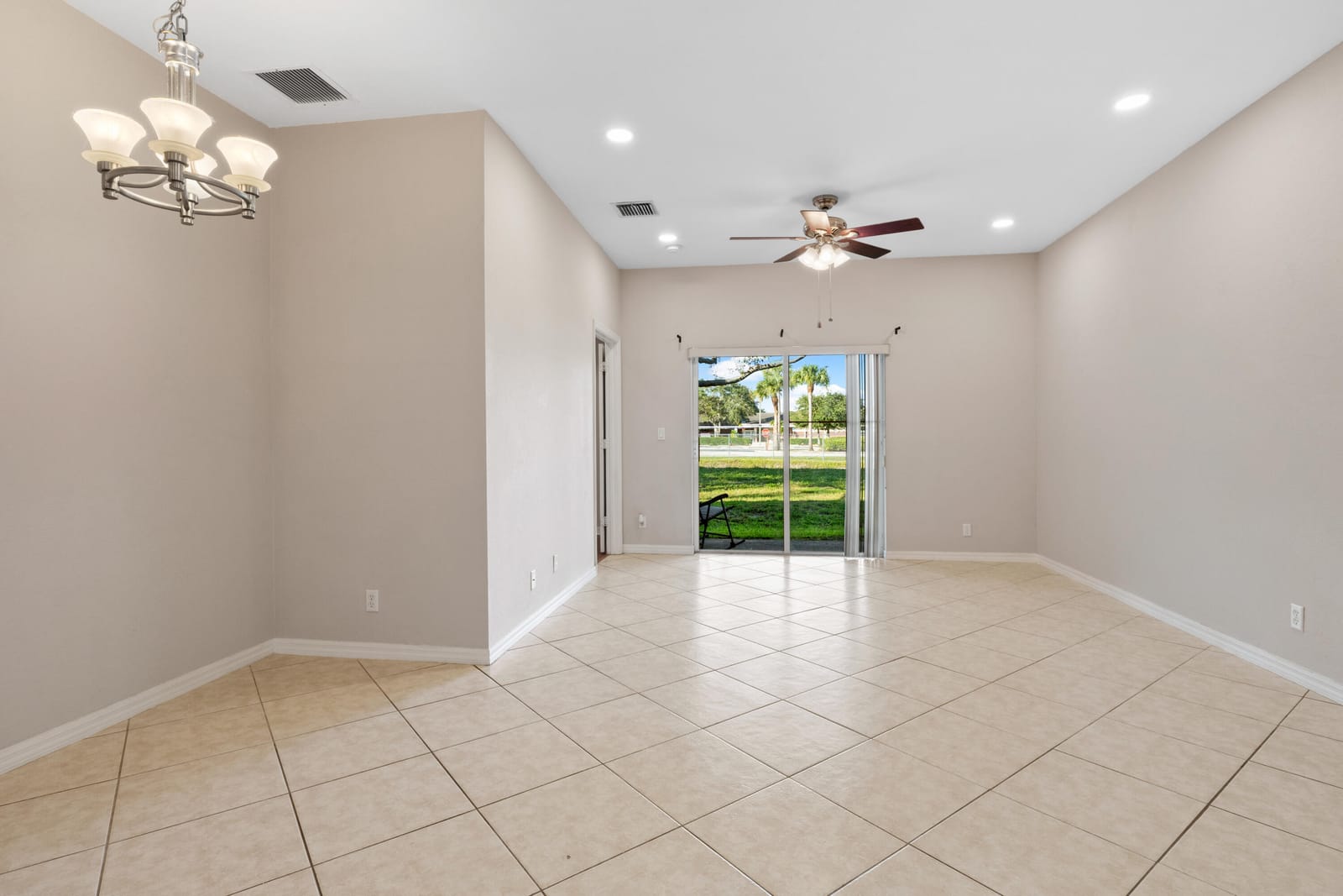 3013 Grandiflora Drive, Greenacres, FL 33467 photo 22