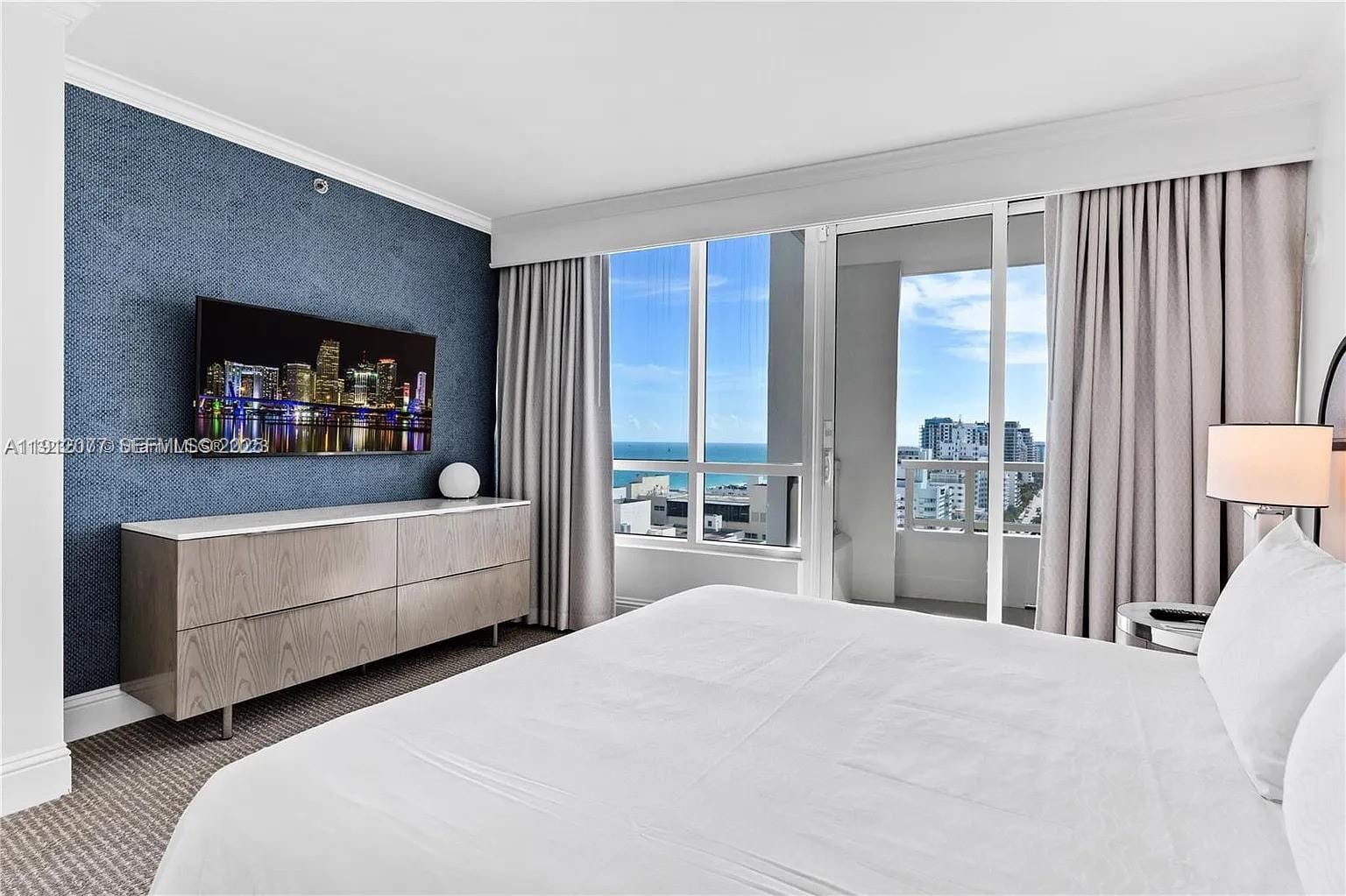 4401 Collins Avenue 1604 — photo 4