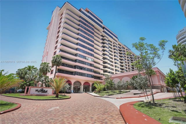 5225 Collins Avenue 1216, sold in The Alexander Condo, Miami Beach, FL