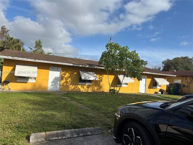 3691 SW 60th Terrace, sold in Sun Land Park, Miramar, FL