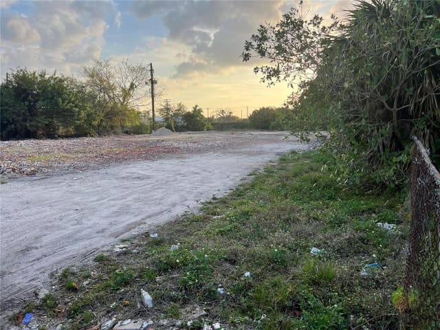 147 NW 31st Avenue, Lauderhill, FL 33311