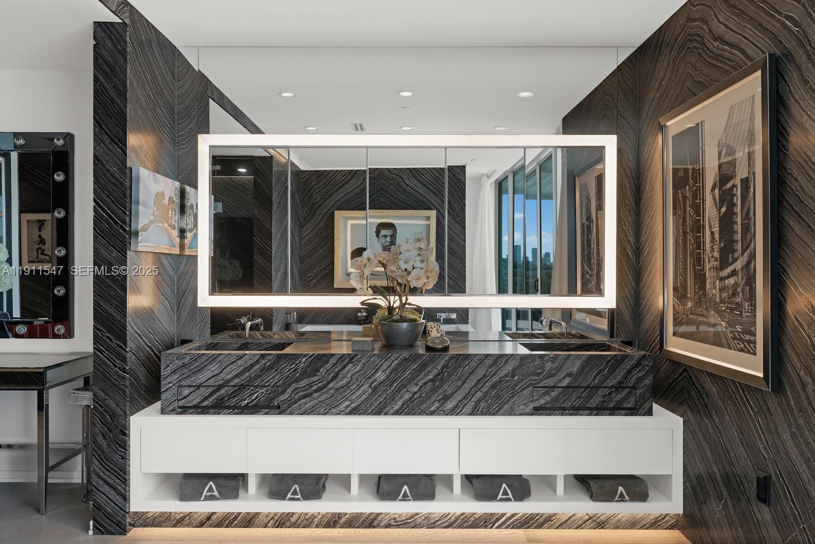 300 Collins Avenue PH3, Miami Beach, FL 33139 photo 25