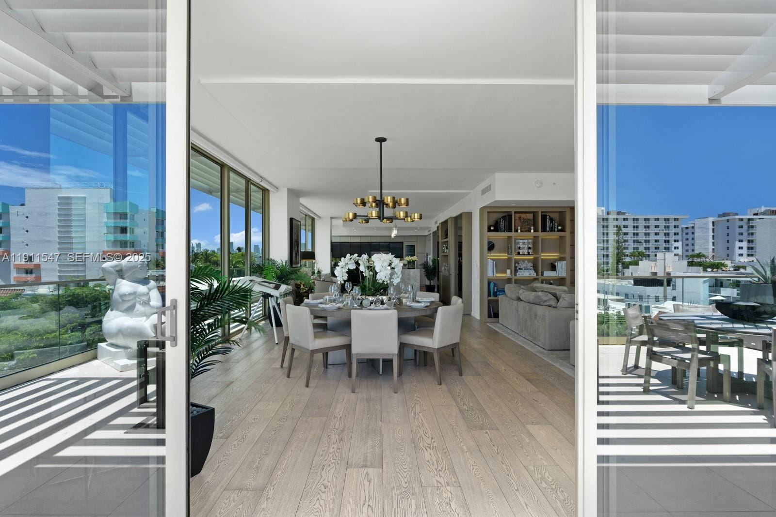 300 Collins Avenue PH3 — photo 7