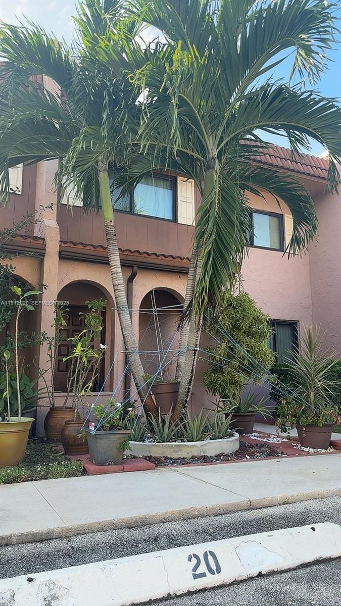 19 Matador Lane 622, Davie, FL 33324