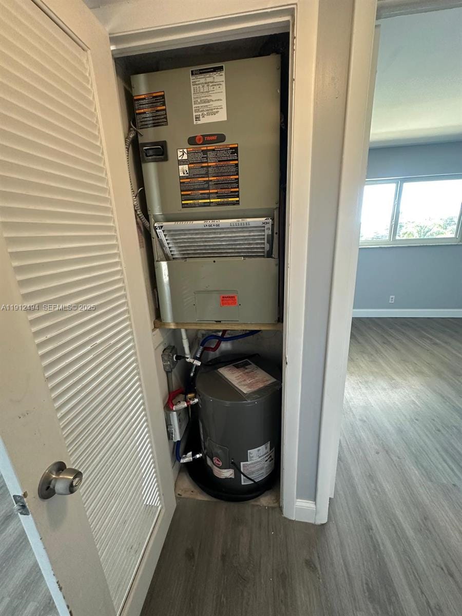 220 SW 9th Avenue 406 — photo 11