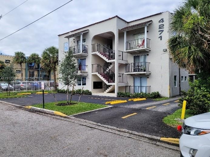4271 S Tamiami Canal Drive — photo 2