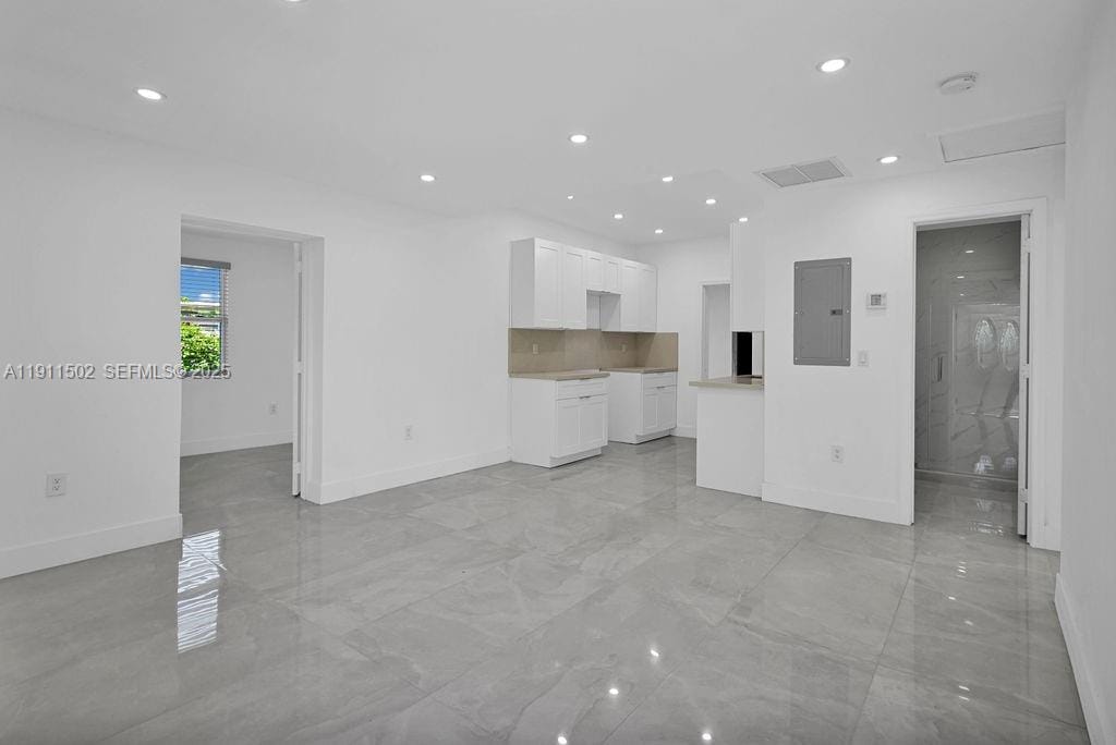 17961 NW 2nd Place, Miami Gardens, FL 33169 photo 13